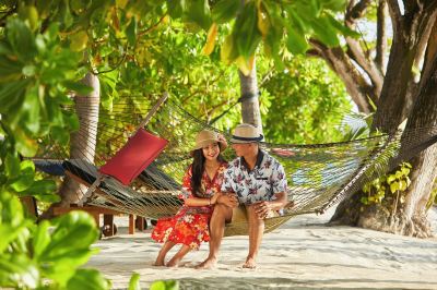 庭 タージ コーラル リーフ リゾート&スパ モルディブの写真