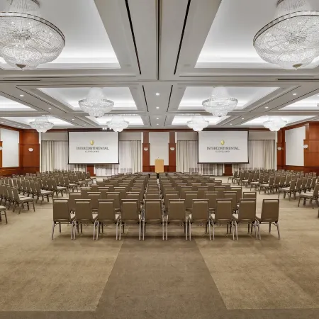 InterContinental Hotels CLEVELAND by IHG