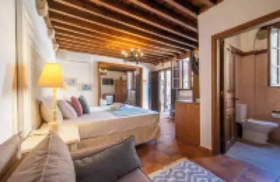 Saint Artemios Hotel and Oriental Suites