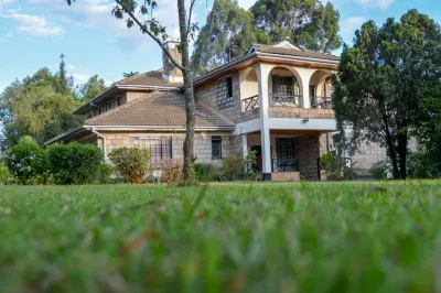 Firsthill Haven Accommodation Hotels near Otonglo Stage