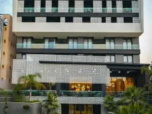 Popular 4-Star Select Hotels in Algiers