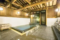 Higashiishikawa Ryokan - Kaplıcalı