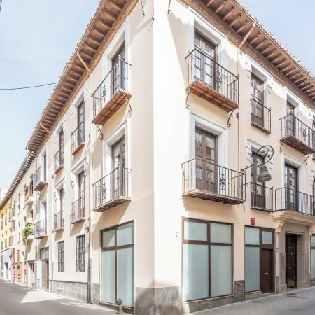 Apartamentos Luna Suites Palacio Dorita