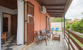 Villa Popi on the Beach of Agios Gordios