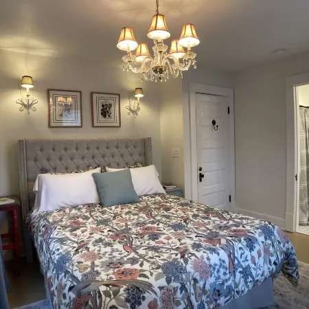 Vintage Inn at Veritas Estate