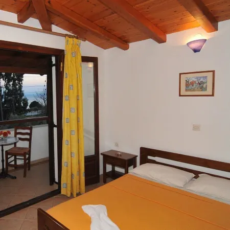 Villa Maraki