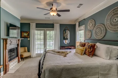 Bonne Terre Inn Отели в г. Хернандо