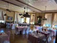The Franklin hotel  and restaurant