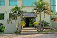Green Suites Villa - parking