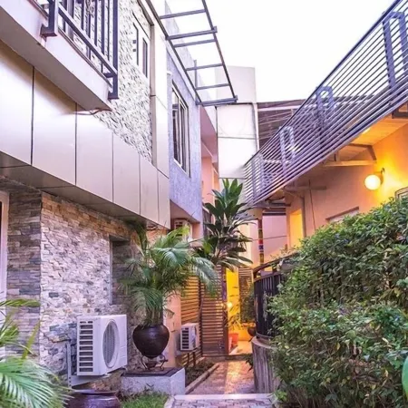 Cacid Hotels