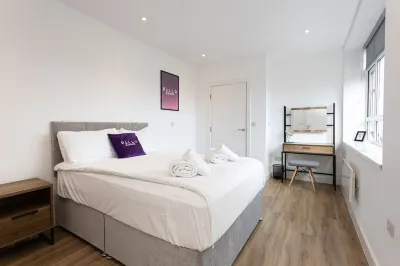Stylish Apartment in Central MCR by Pillo Rooms Hoteller i Cheetham Hill