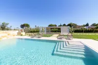 Sound Garden Charming Rooms - Pools