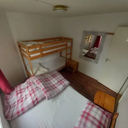Arctic Paradise - 4 Bedroom Apartment in Tromso