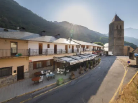 瓦列斯旅館 索夫拉韋酒店