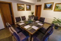 Seeblick Hotel und Restaurant Rössli Hotels in Quarten