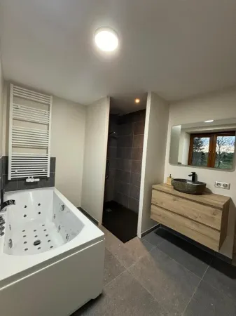 Villa De Miguel enjoy a pleasant moment with family or friends Отели в г. Бертри