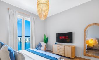 LUX  La Mer Infinity View-Luxury Boho 1