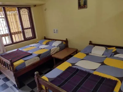Padmashree Lodge Hotels near Kerekatte Vanyajeevi Valaya Checkpost
