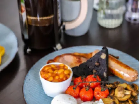 奮進餐廳及客房酒店 斯泰茲酒店