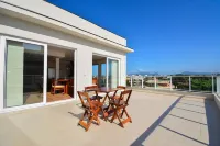 Cobertura SunClub - 300 Mtrs da Praia do Campeche - Sdi012