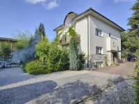 Family Guesthouse GreenSLO Hotels in Ljubljana