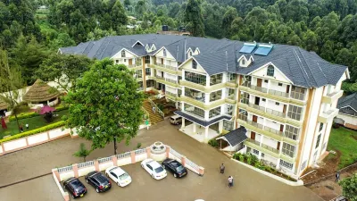 The Village Park Resort & Spa Hotel a 