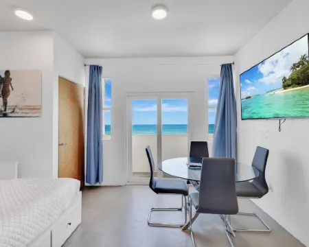 Bella Surf Inn Hotels in Isabela