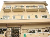 GOLDEN ONE HOTEL Hotéis em Laore