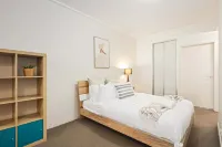 A Comfortable Studio Near Darling Harbour