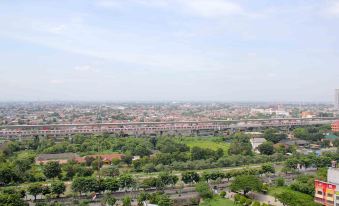 Cozy Studio at Lagoon Bekasi Town Square Apartment