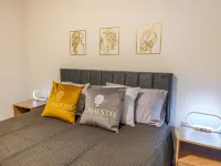 New Apartments in Cranston by Globalstay - balcony