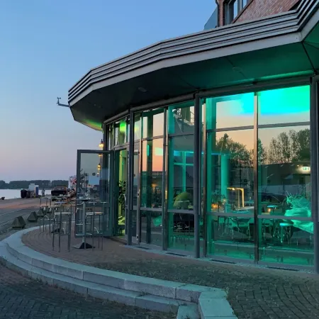 Hotel am Kai 334