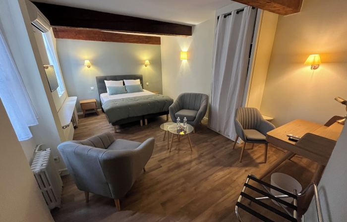 Le Clos d'Orange, Hotel & Ville de Provence