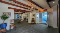 Blue Peter Hotel Hotels in Bloubergstrand