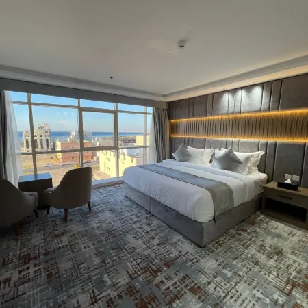 Sweet Land Hotel