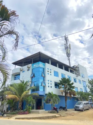 Costa Azul Hotels in 