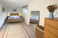 Jewel in the Garden of England - Two bedrooms