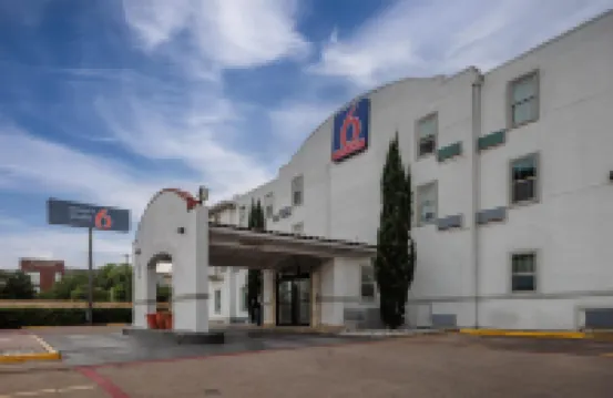 Motel 6 Dallas TX  Downtown