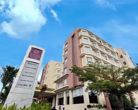 Manado Quality Hotel Hotels in Sario