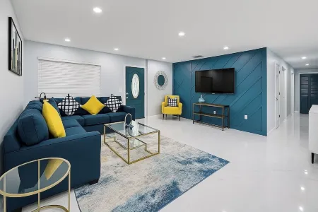 Charming 4-bedroom house with AC and WiFi in pleasant Riverview