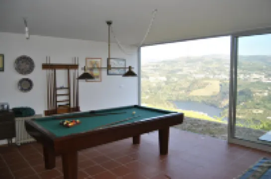 House in organic farm with private pool and stunning views of the Douro River