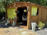 Beautiful Location on the Lake Heated Pool Jacuzzi Air Conditioning and Bicycles