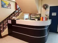 City Corner Hotel Hotels in Legaspi