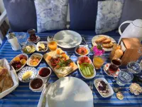 Mon Ilıca Otel Hotele w: Çeşme