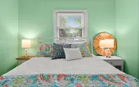 Adorable Chapman Lake Front Home Hotel a Plain Township