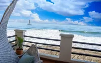 BEACHFRONT Relaxation 1 Bedroom Apt