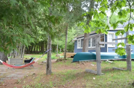 Charming Lakefront Cottage on Twelve Mile Lake - Minden Hills