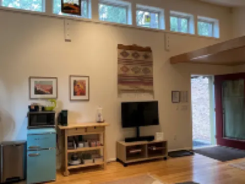 Artist's Studio wake up in the Ponderosa Pines. Grand Canyon, Sedona, Flagstaff. 卡馳納山莊酒店