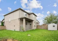 Spacious 5 Bedroom Home in London Hotels near Walmart Supercentre