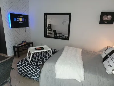 Cozy & Charming Apartment With Free laundry service !! Hotels near Paseo Las Cumbres Shopping Center